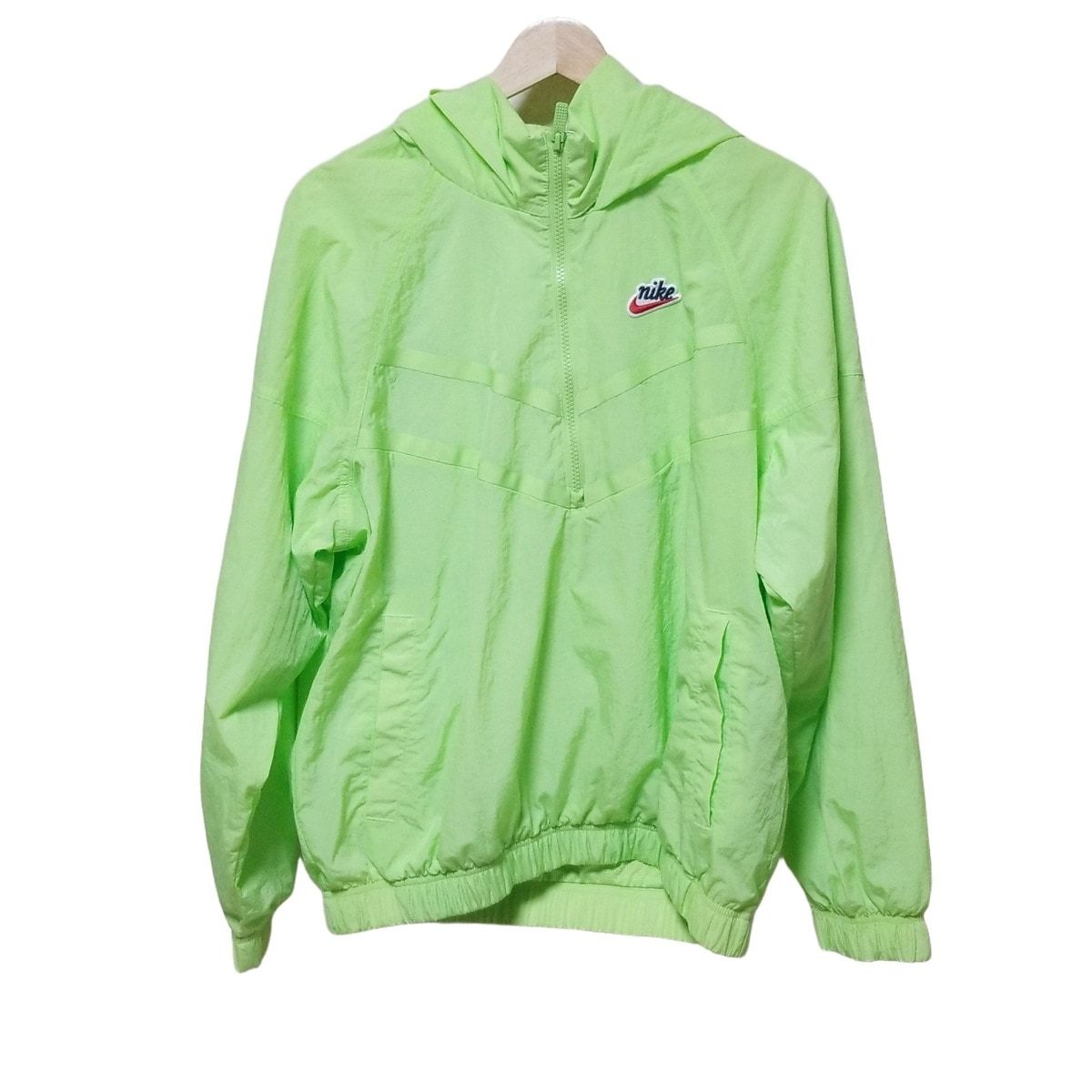 NIKE(ナイキ) ブルゾン サイズS レディース - ライトグリーン 長袖/ハーフジップ/春・秋/シワ加工