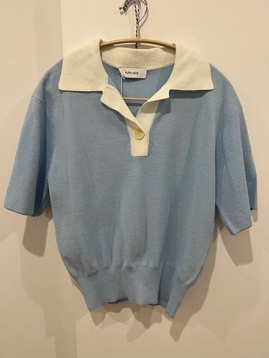 KUHO PLUS ライトブルー ポロシャツ半袖ニット