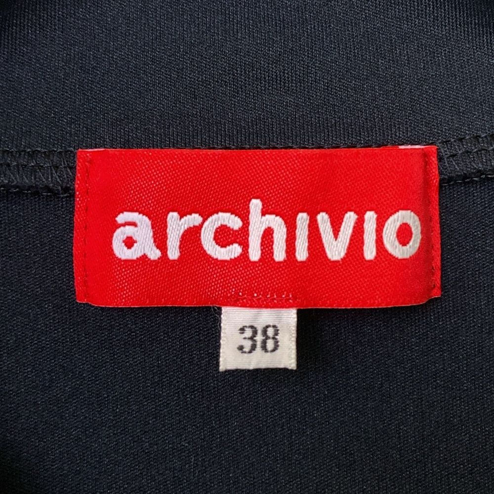 サイズ：38 ARCHIVIO アルチビオ 襟付き 長袖Tシャツ ブラック系