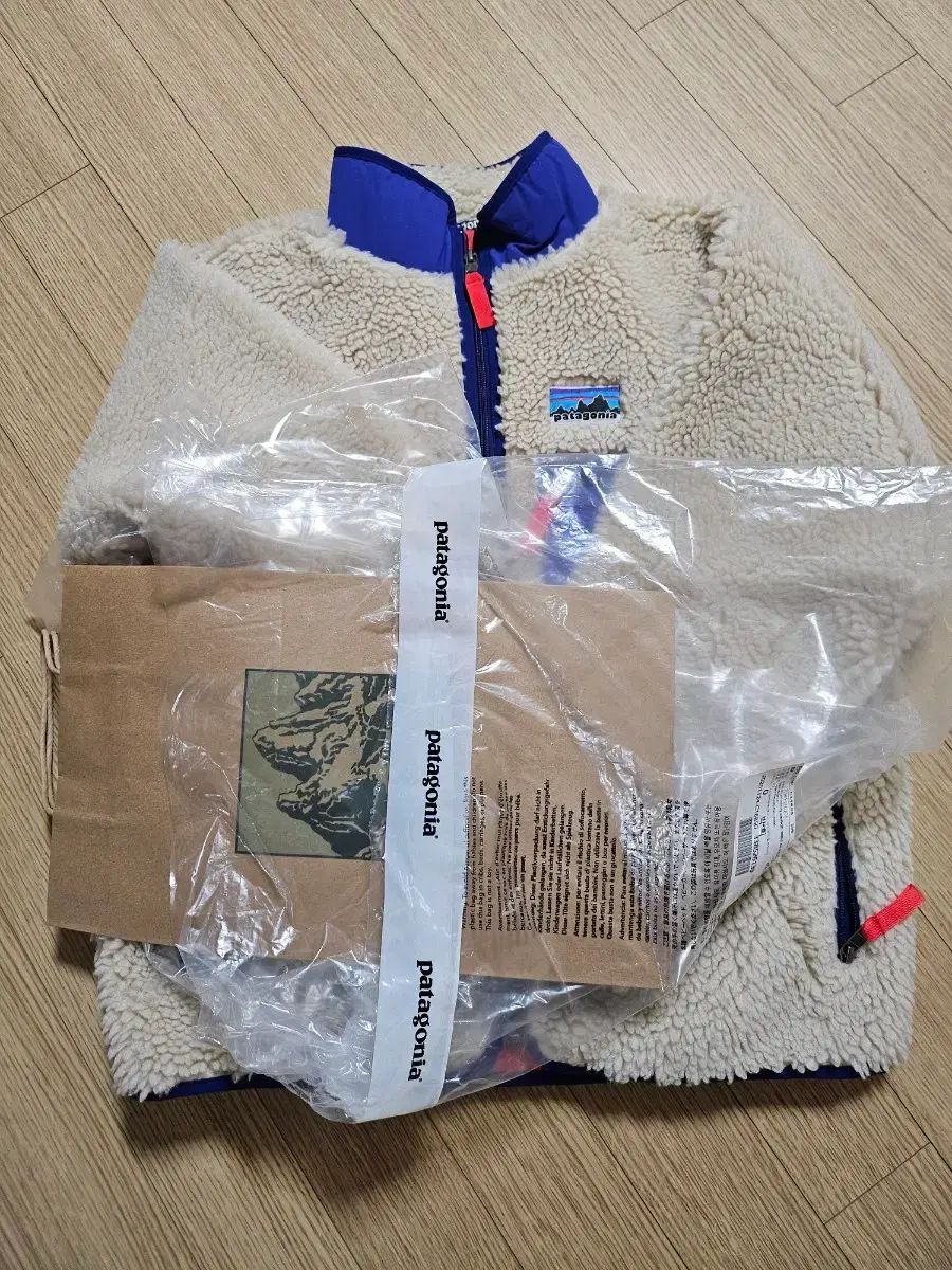 パタゴニアコリア 23075 Q 7 FW ウィメンズ Classic レトロ