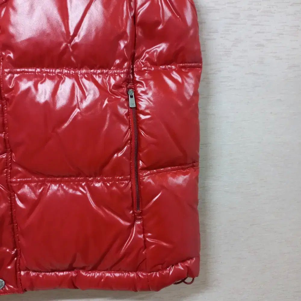 A11-27/LOUIS CASTEL ルイカステル ニート バイカラー レッド ダウン