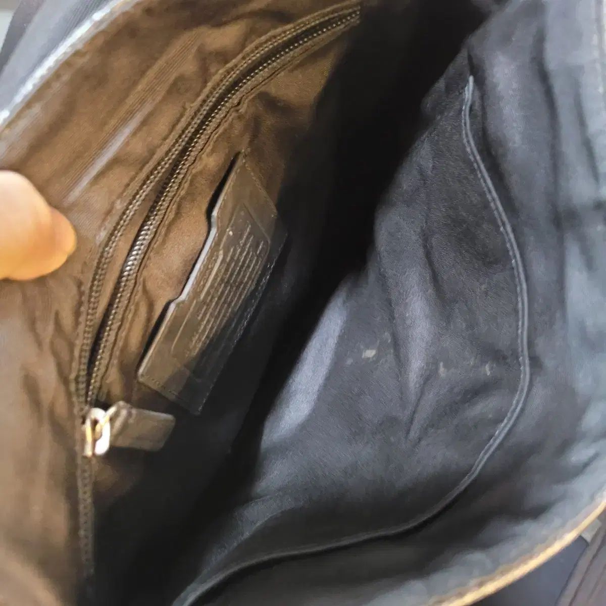 COACH メンズ クロスバック