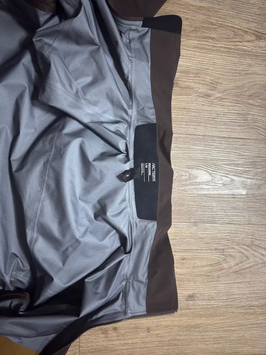 L ARC TERYX アークテリクス ベータ ar ビターズ ブラウン