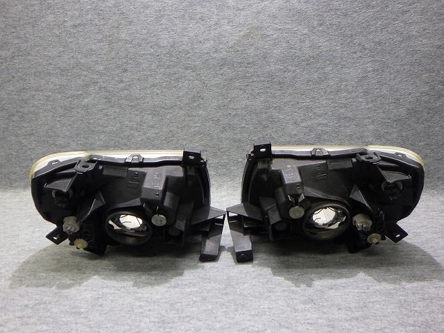 パジェロミニ ヘッドライト左右 ハロゲン H58A 後期 100-37007