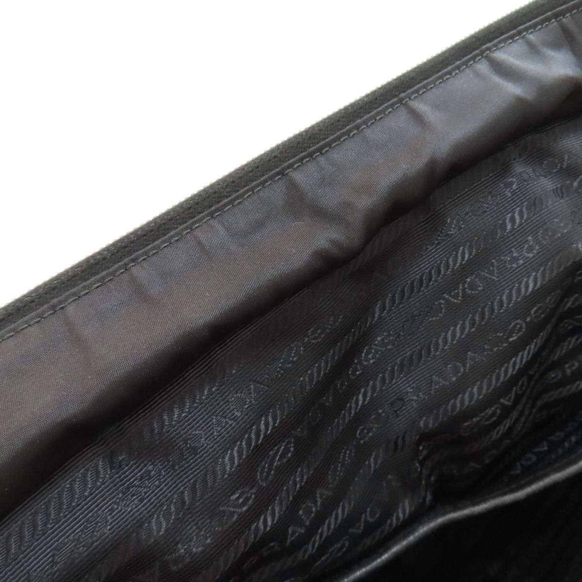 フィオッコ ロゴ金具