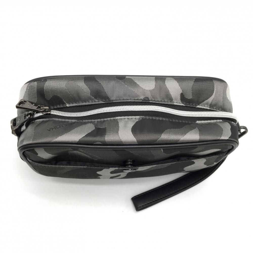 マークアンドロナ クラッチバッグ グレー×黒 カモフラ カートバッグ