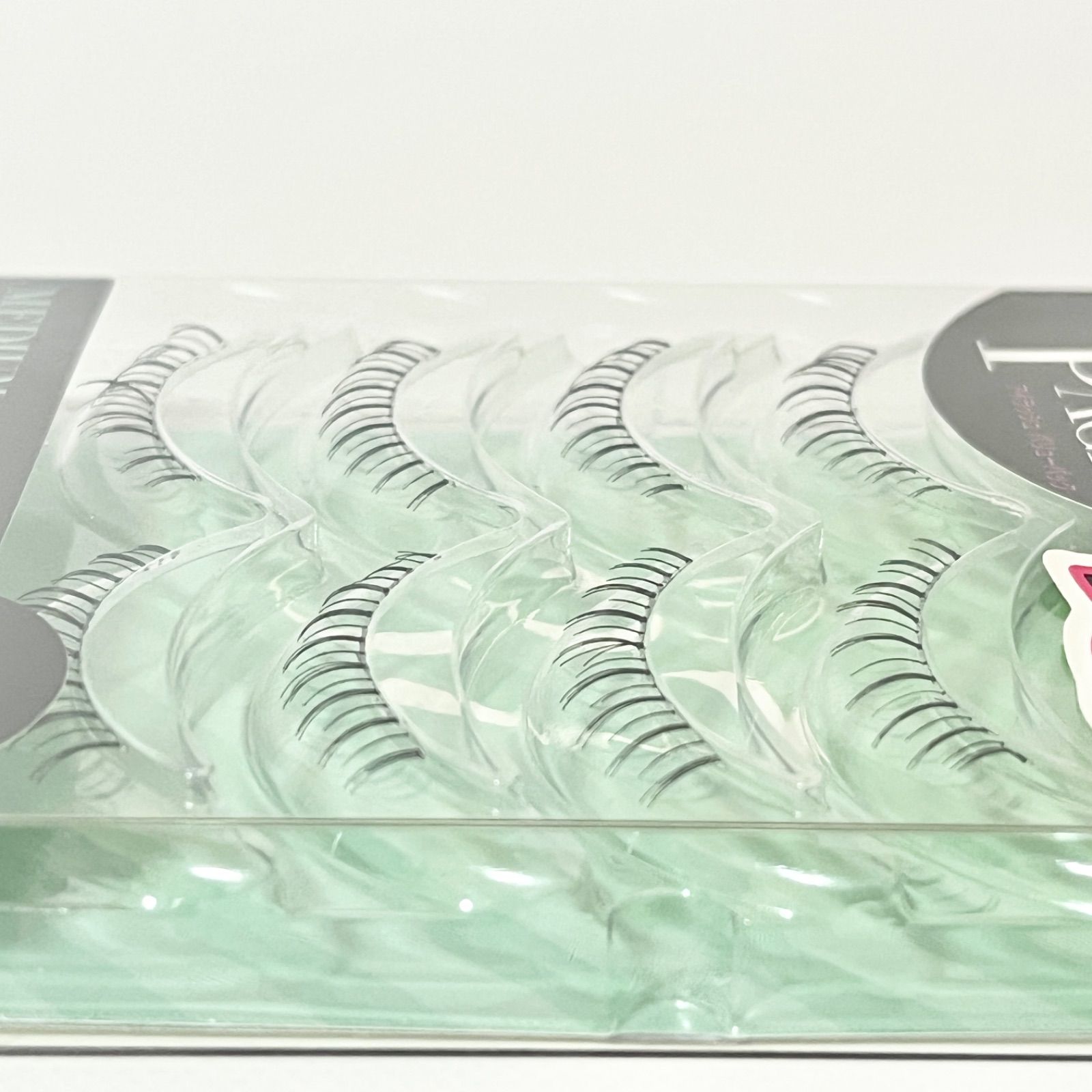 超強力グルー付き】eyelash VALUE PACK MEDIUM UNDER VP-37 アイ