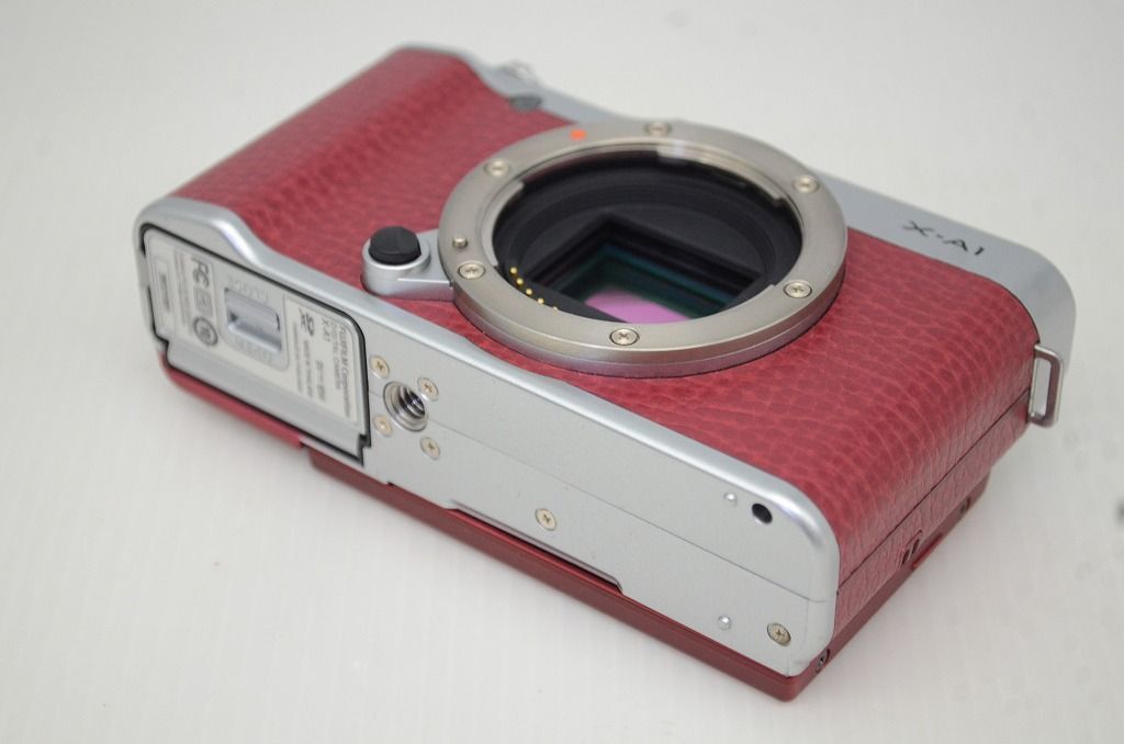 良品 FUJIFILM フジフィルム X-A1 + XC 16-50mm F3.5-5.6 OIS ズーム