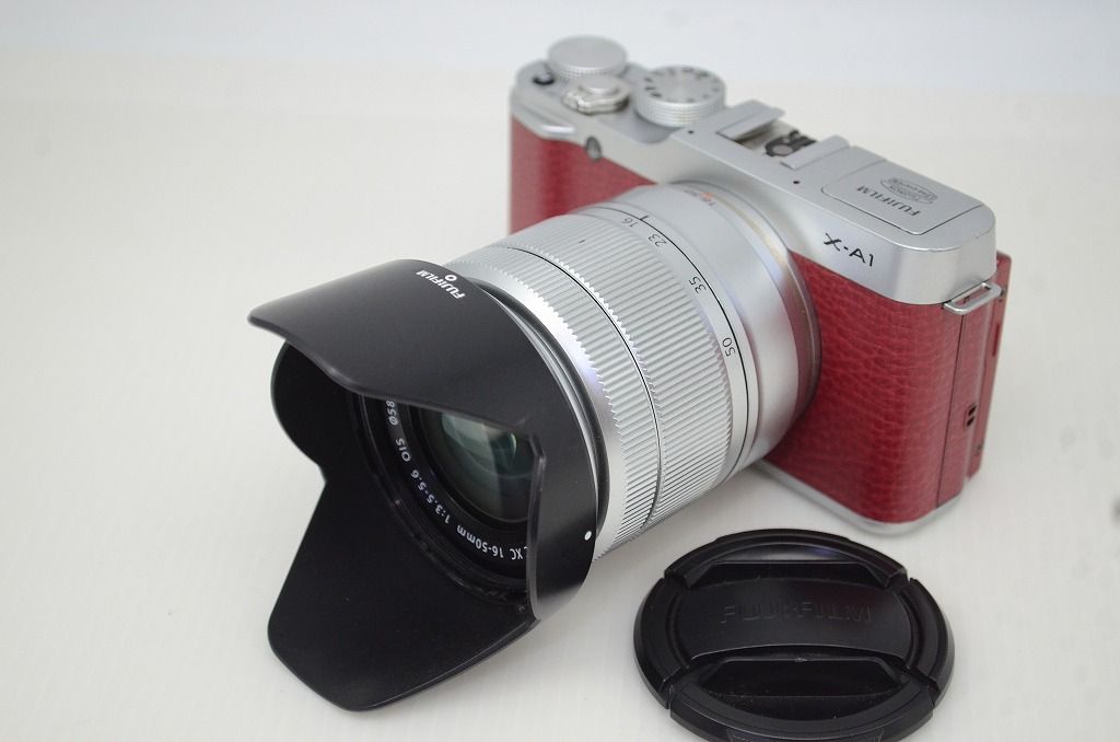 良品 FUJIFILM フジフィルム X-A1 + XC 16-50mm F3.5-5.6 OIS ズーム