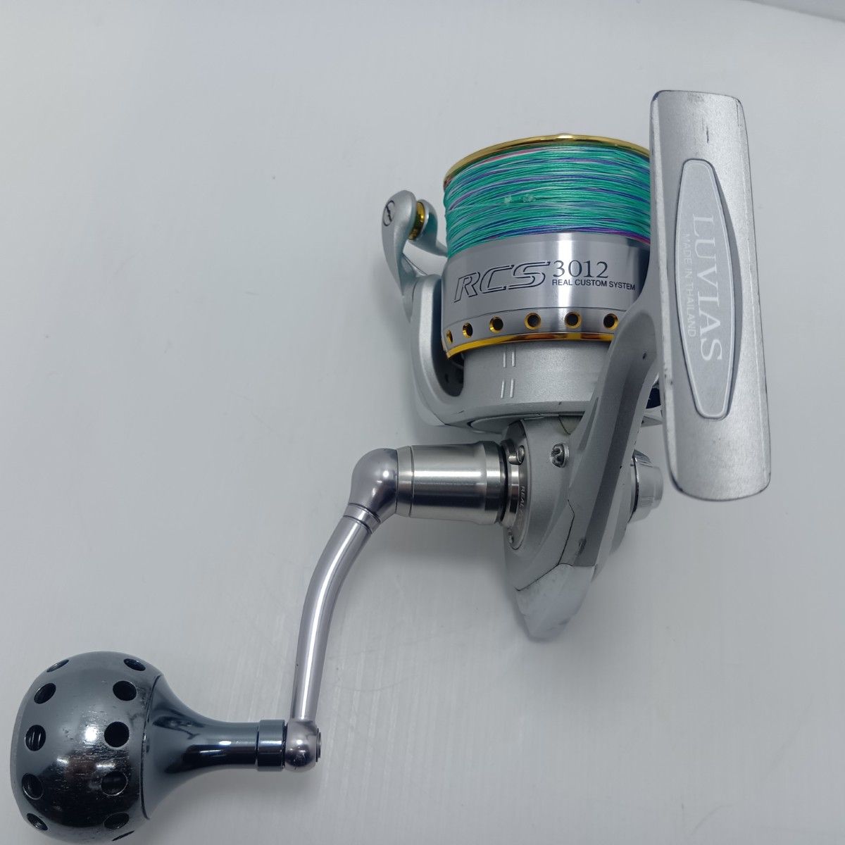 スピニングリール