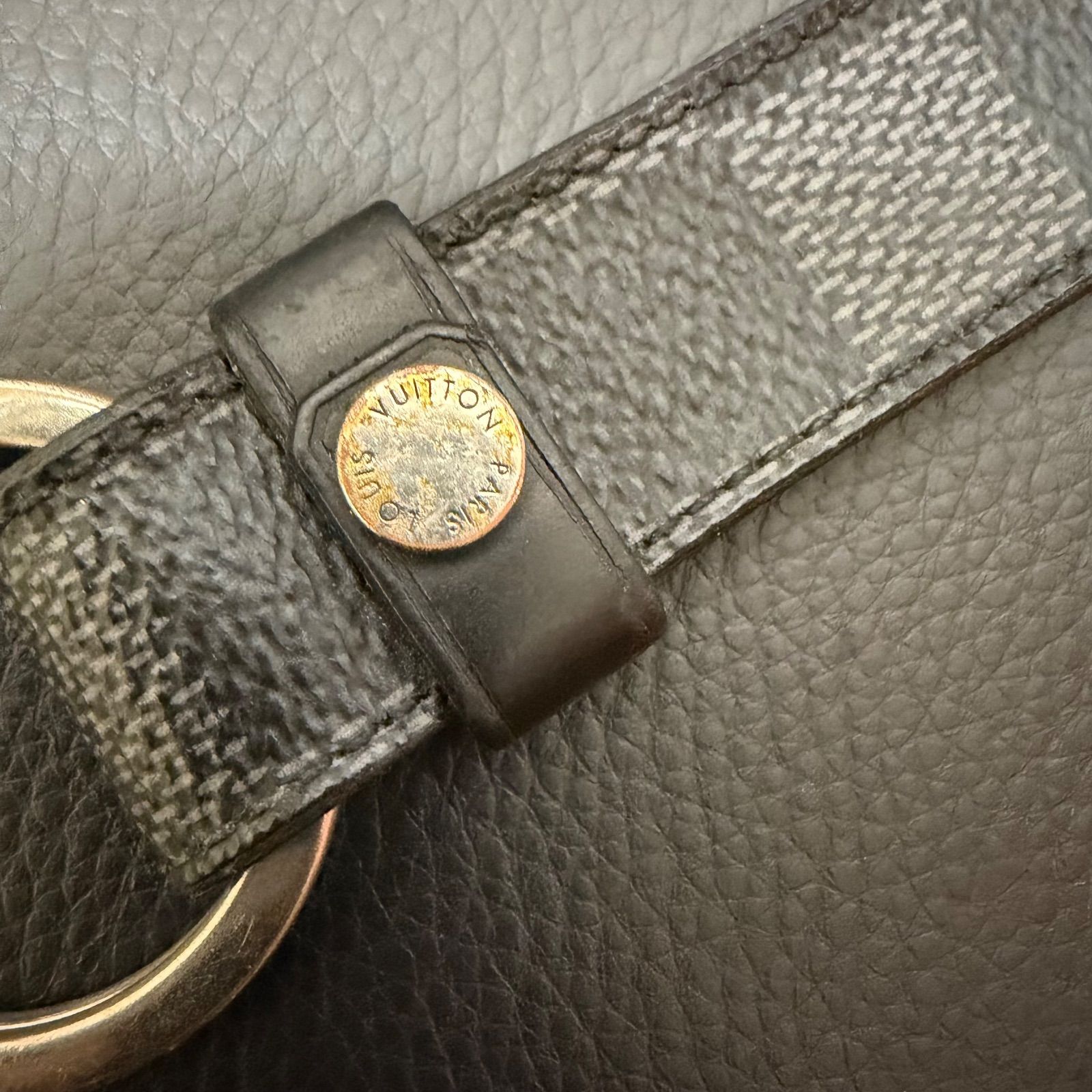 ◎ LOUIS VUITTON ルイヴィトン LV ドラゴンヌ M62706 キーホルダー