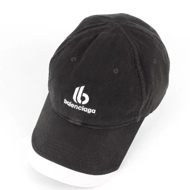 バレンシアガ ダブルB ロゴ ベースボールキャップ L(59) - メルカリ