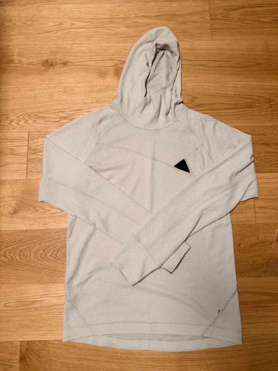 クレッタルムーセン 虎杖 悠仁 フーディー マン M