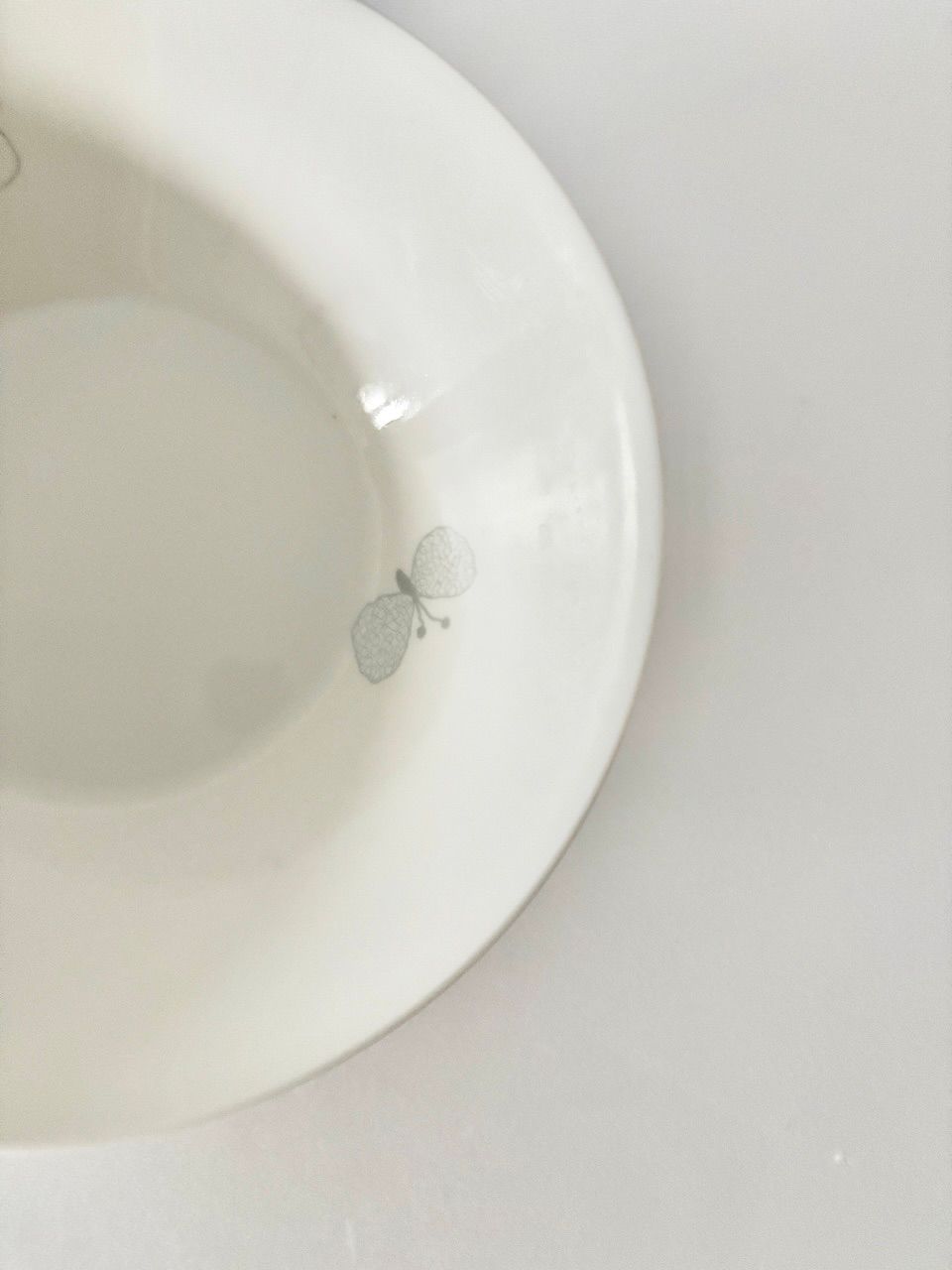 伊勢丹 iittala mina perhonen choucho ボウル 深皿 21 5㎝