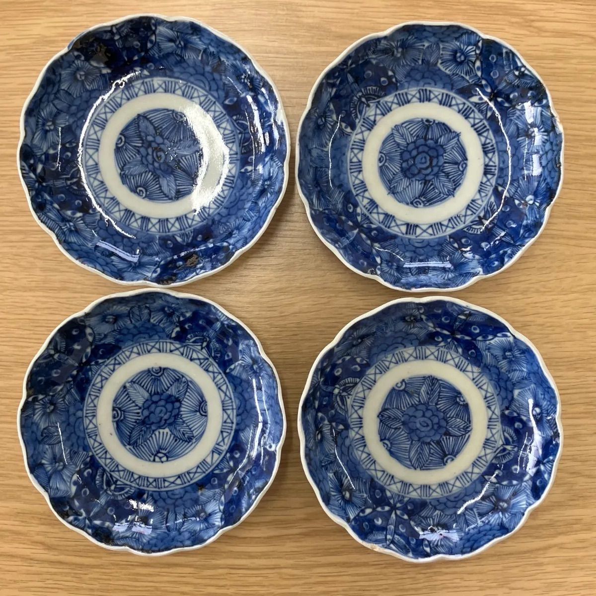 古伊万里 骨董品 ベロ藍 唐草 小皿 金継ぎ - メルカリ