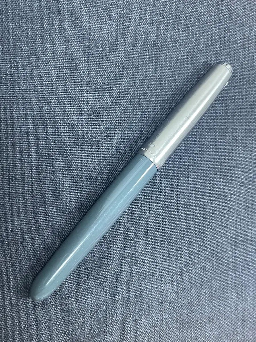 パーカ 万年筆 51 ラストラルロイ キャップ グレー 14 K Fニブ