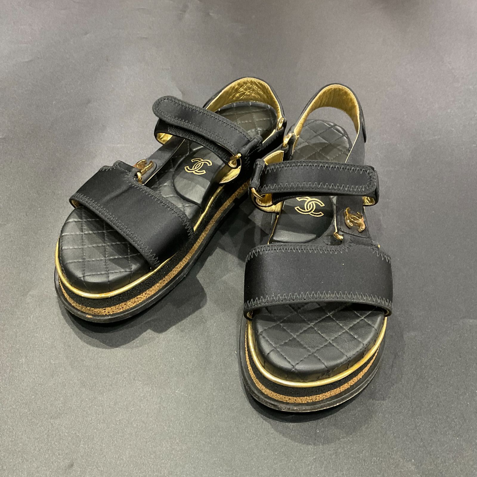 CHANEL フラップ ココ サンダル