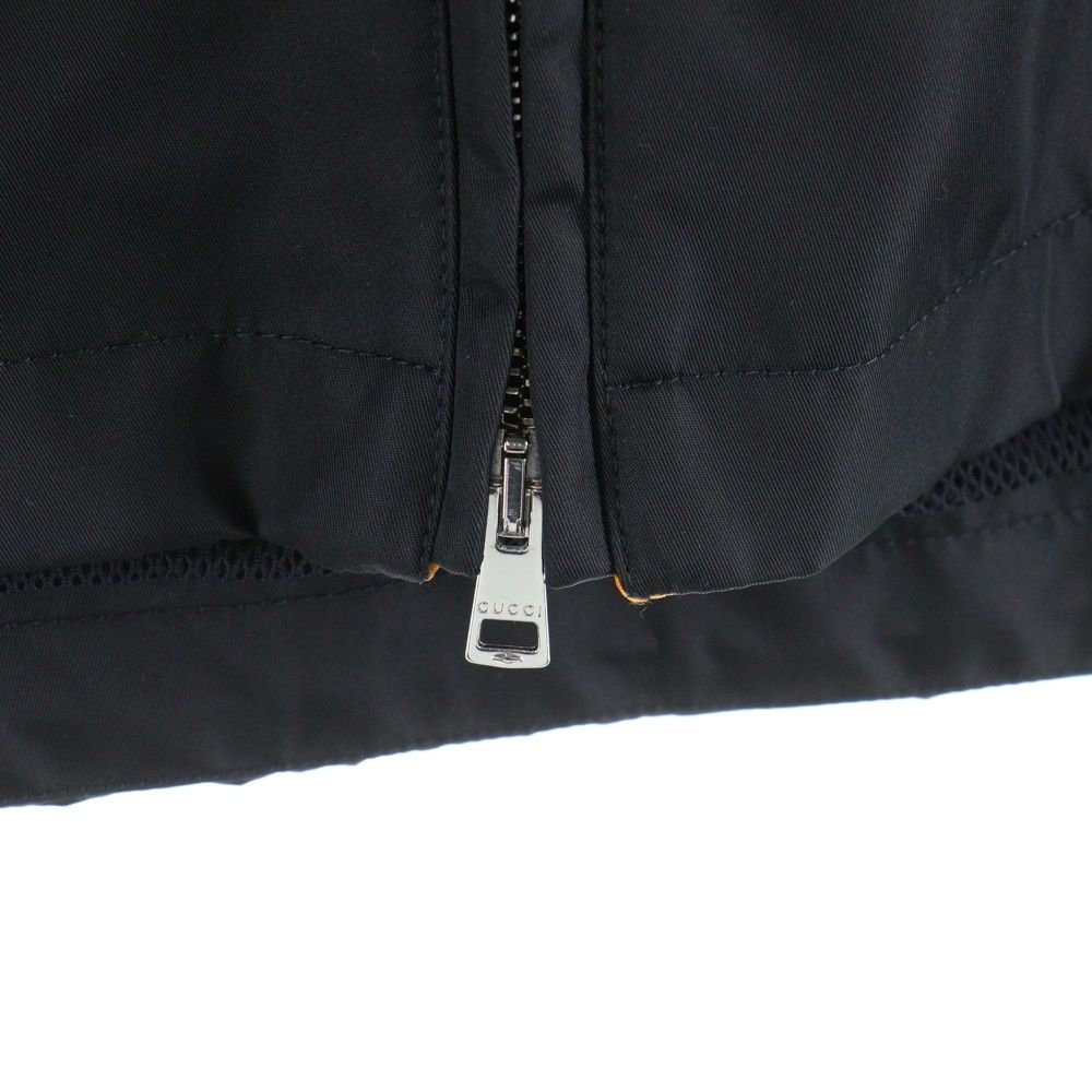 GUCCI ブラック ナイロン ブルゾン 中古・古着通販】GUCCI (グッチ) GGリバーシブルナイロンブルゾン