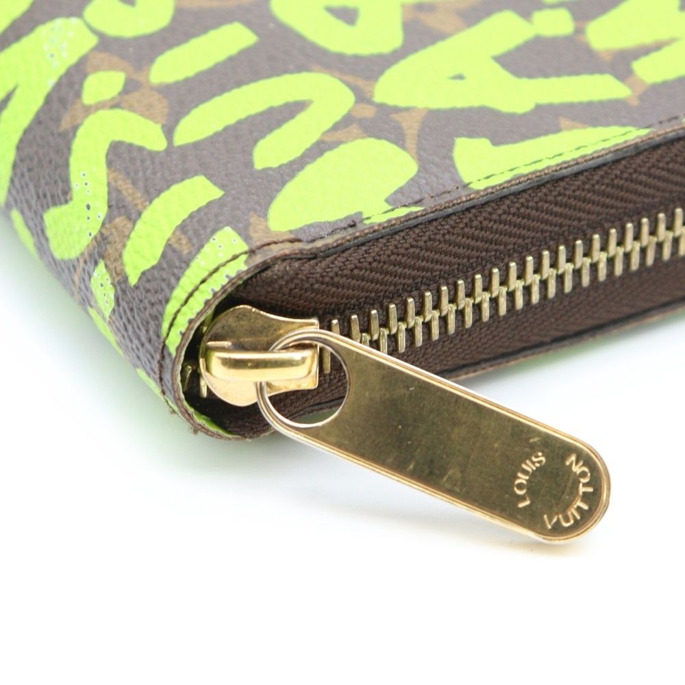 LOUIS VUITTON (ルイヴィトン) モノグラム グラフィティ ジッピー