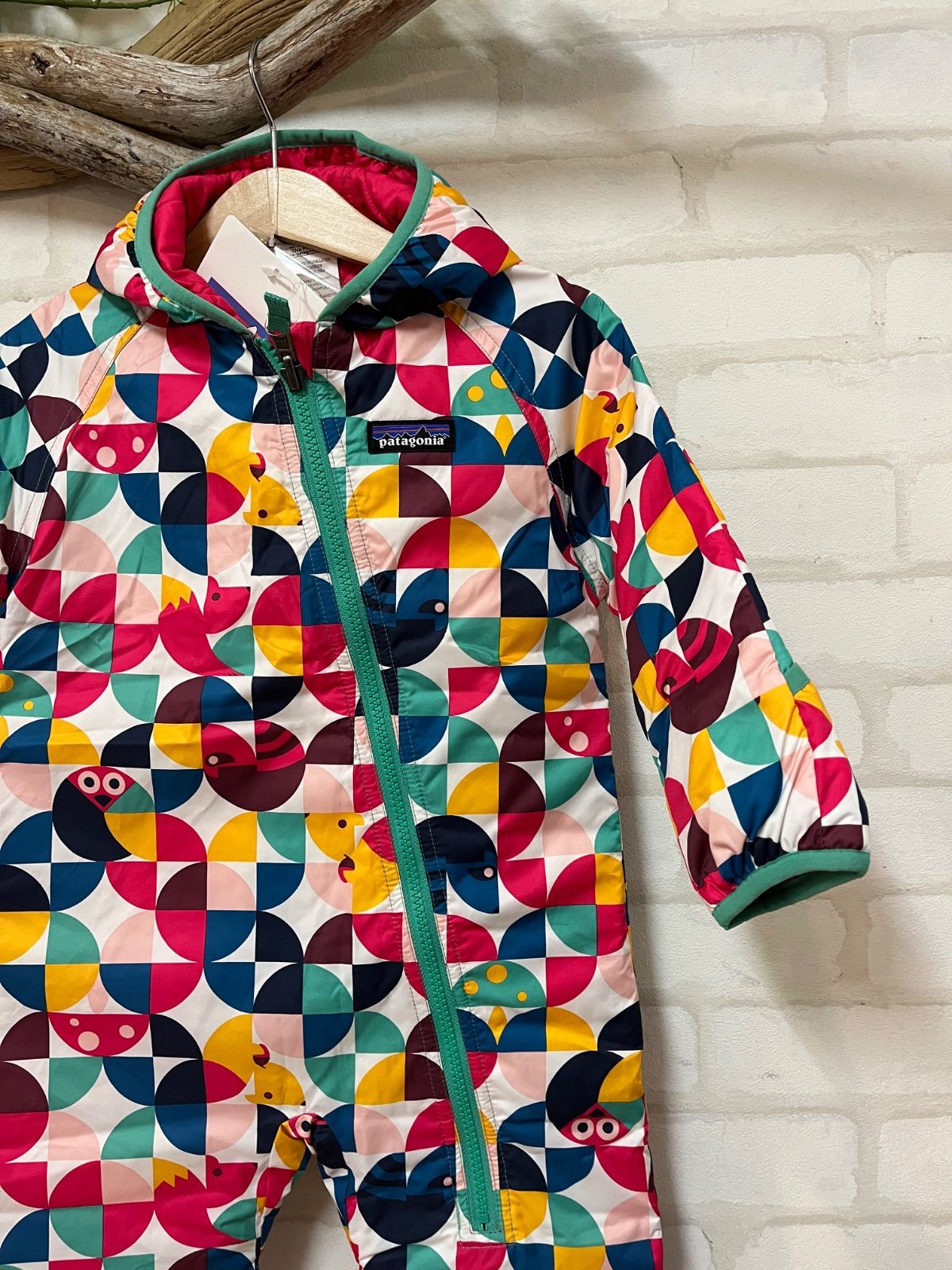 子供服 ブランド パタゴニア Patagonia ロンパース 75㎝ ベビー用品 スキー スノボー ベビースキー