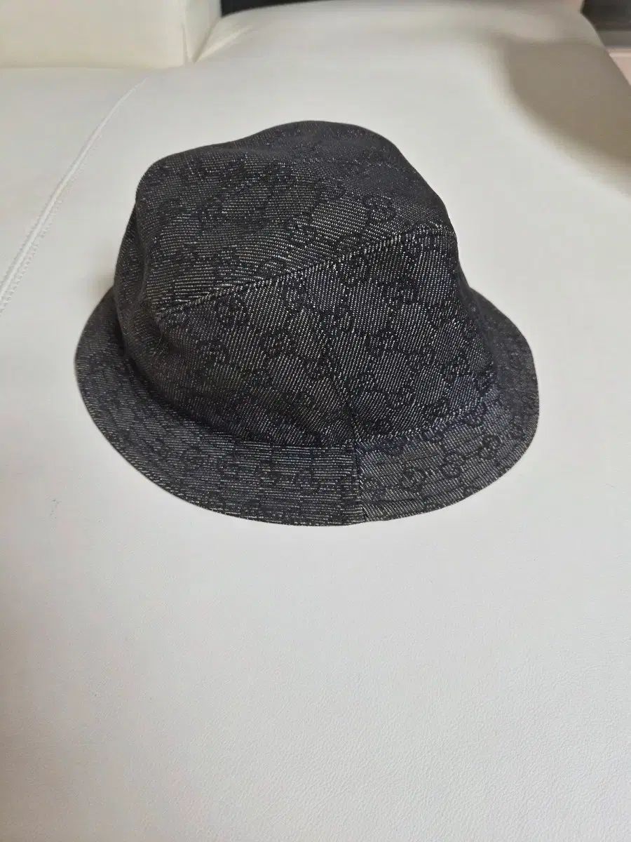 グッチ ブラック バケットハット 帽子