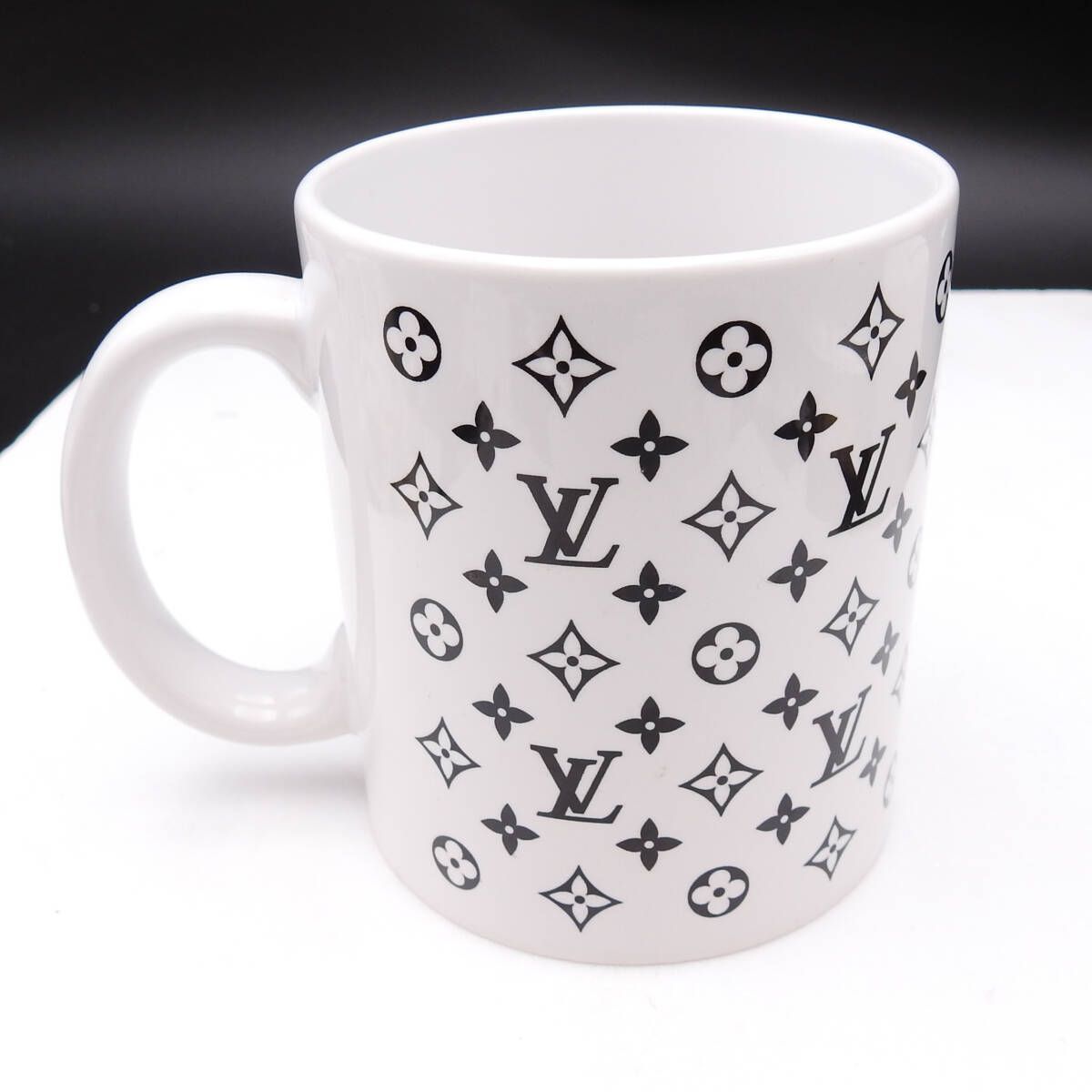 ルイヴィトン モノグラムライン