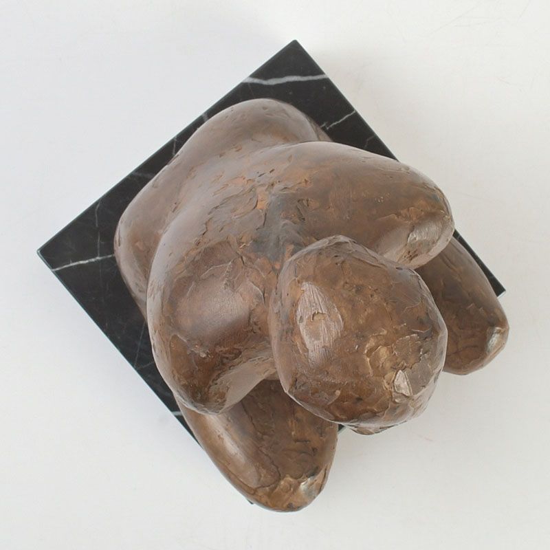 彫刻家 秋山沙走武作 乾漆 座女 裸婦像 大理石台付 置物 共箱 C S390