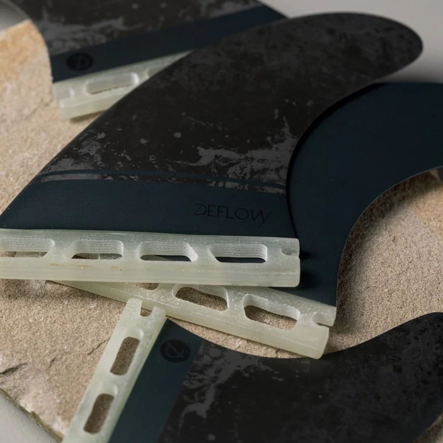 DEFLOW SUPRA QUATTRO FUT M - メルカリ