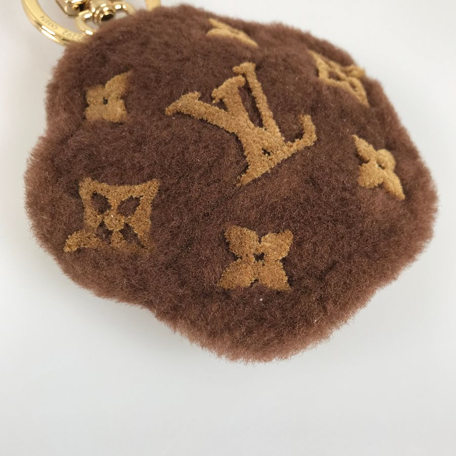 ルイ・ヴィトン LOUIS VUITTON モノグラム LV パウ M02292 レザー