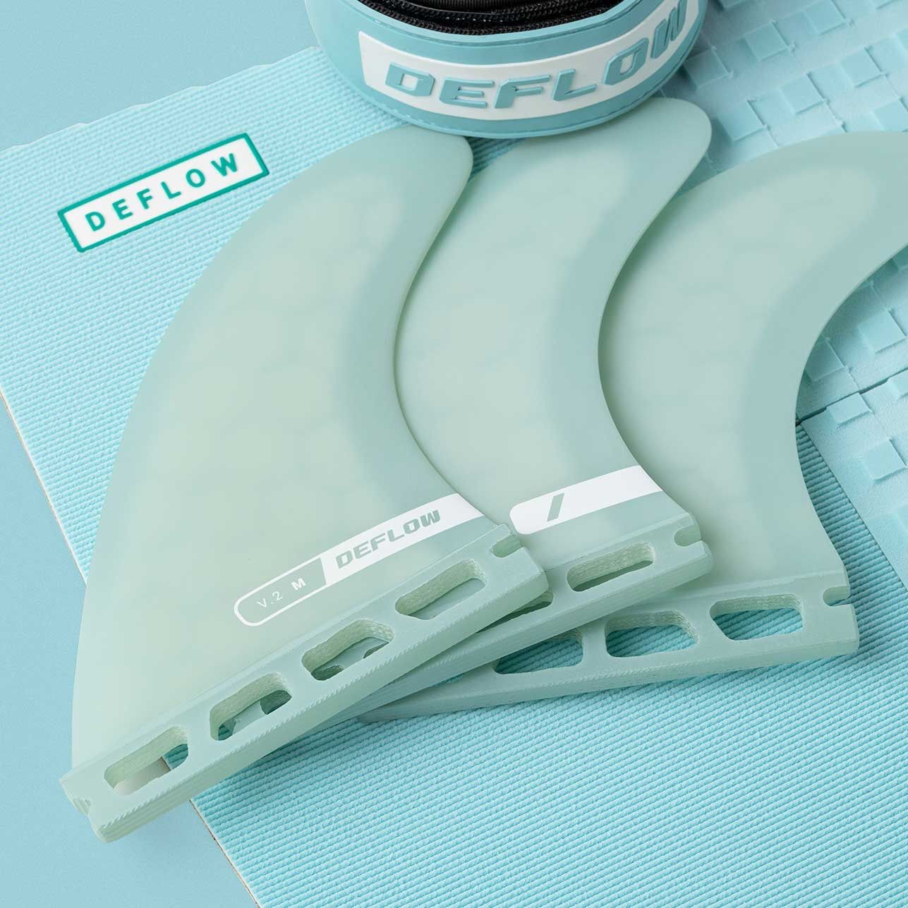 DEFLOW THRUSTER V.2 MINT 【MEDIUM】FUT DEFLOW THRUSTER V.2 MINT 【MEDIUM】FUT