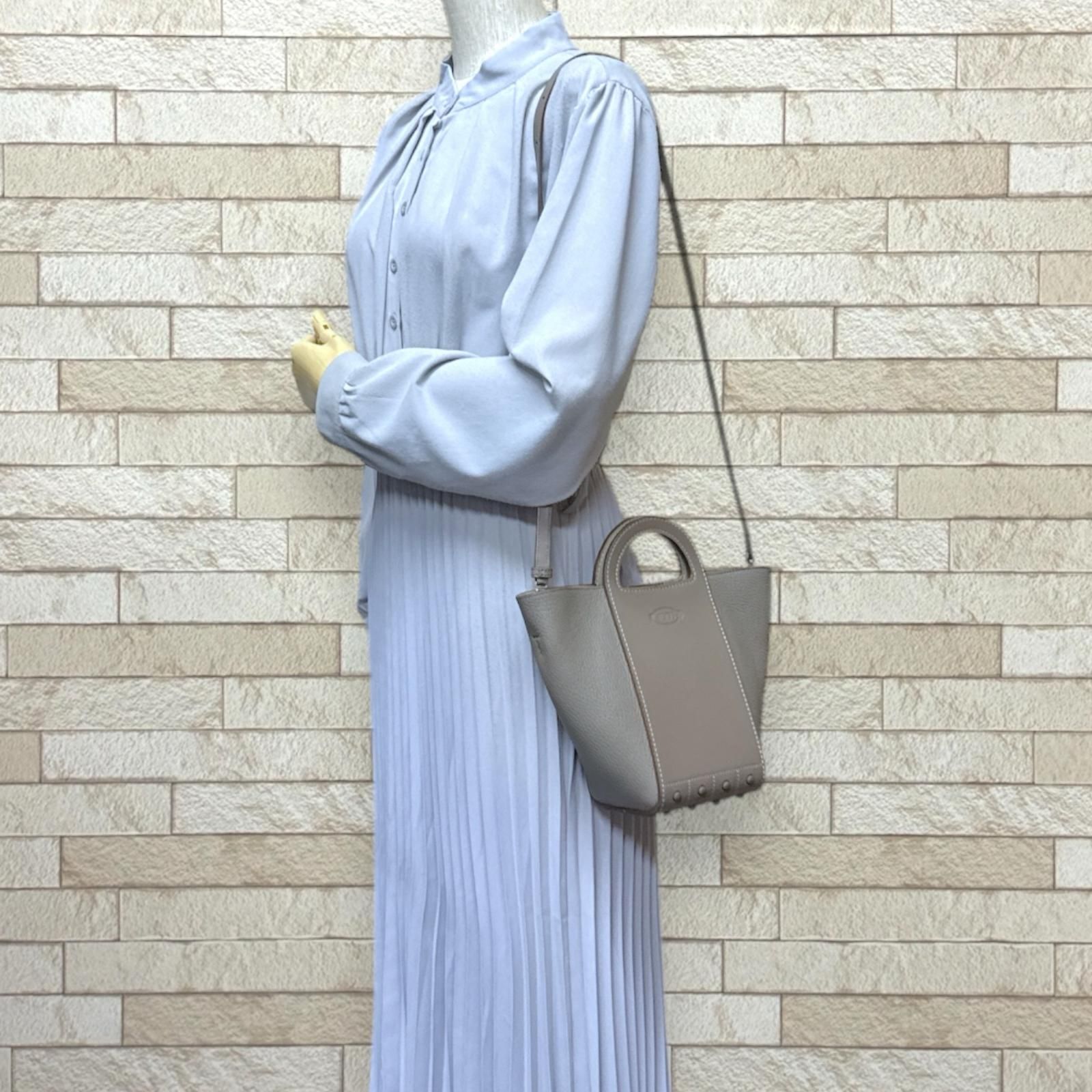 トッズ ゴンミーニ 2way ショルダーバッグ レザー レザー グレー 