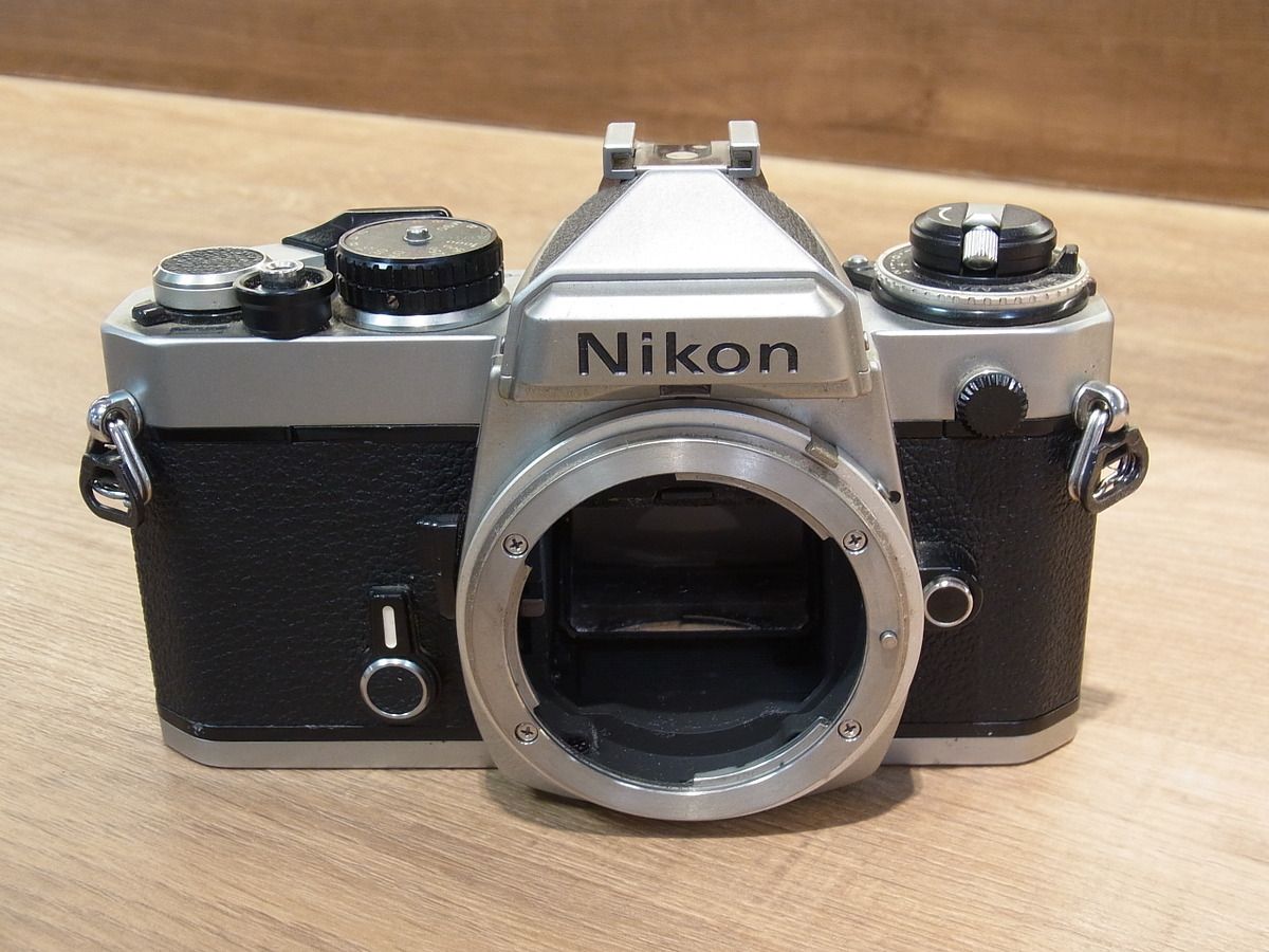 【】 【難あり品】 ニコン FE ボディ シルバー
