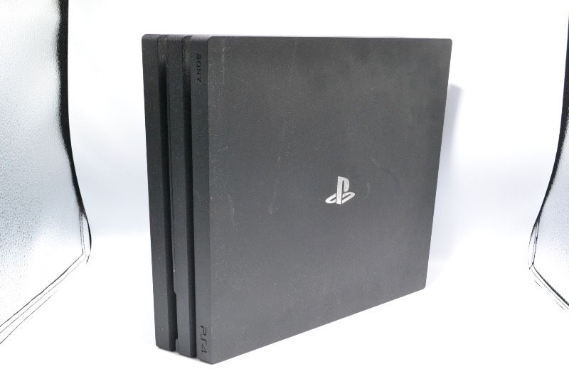 ソニー SONY PlayStation 4 プレステ4 PS Pro 本体 CUH-7000