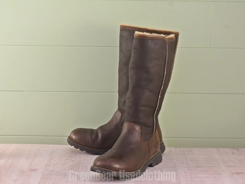 E 109 UGG australia レディースブーツ 茶 27 cm