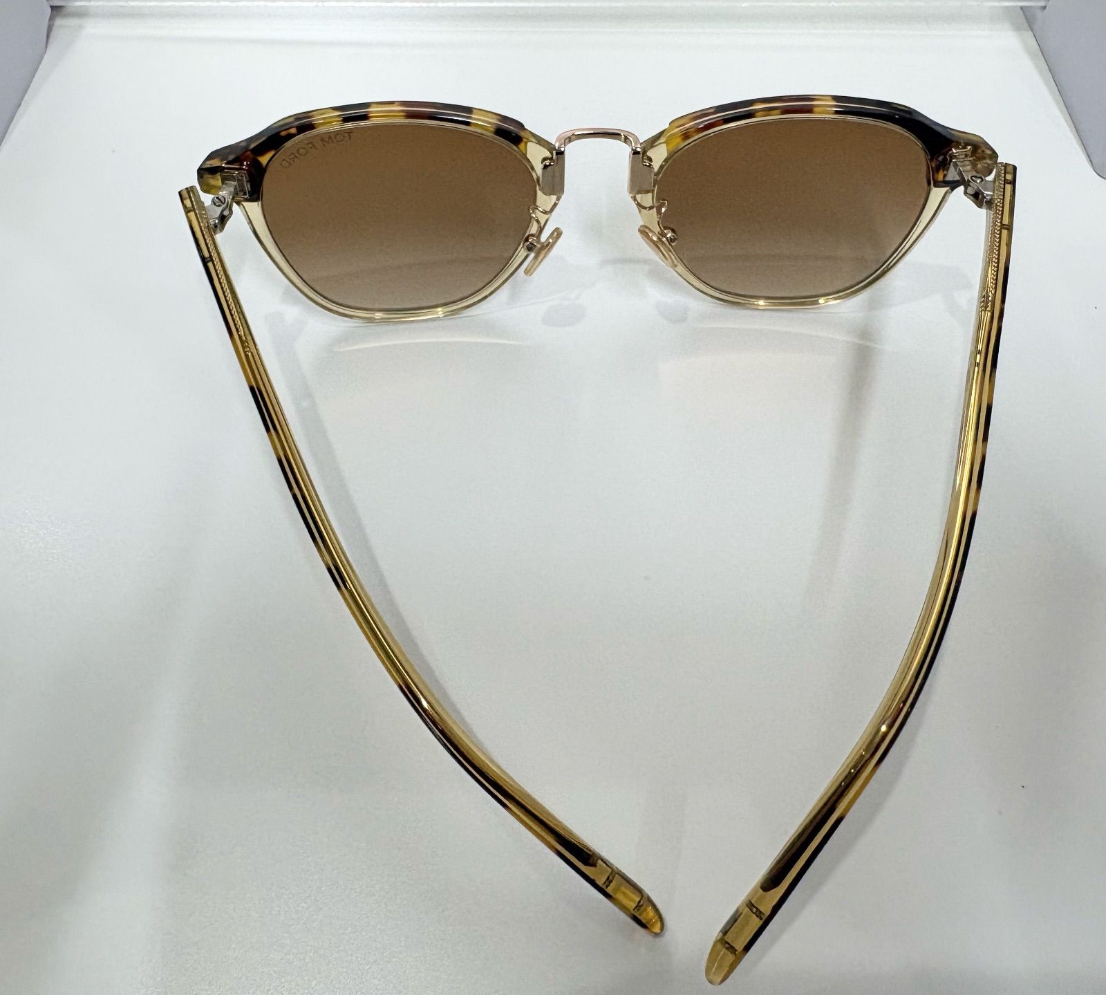  護2907 TOM FORD サングラス TF 878 D サングラス 小物