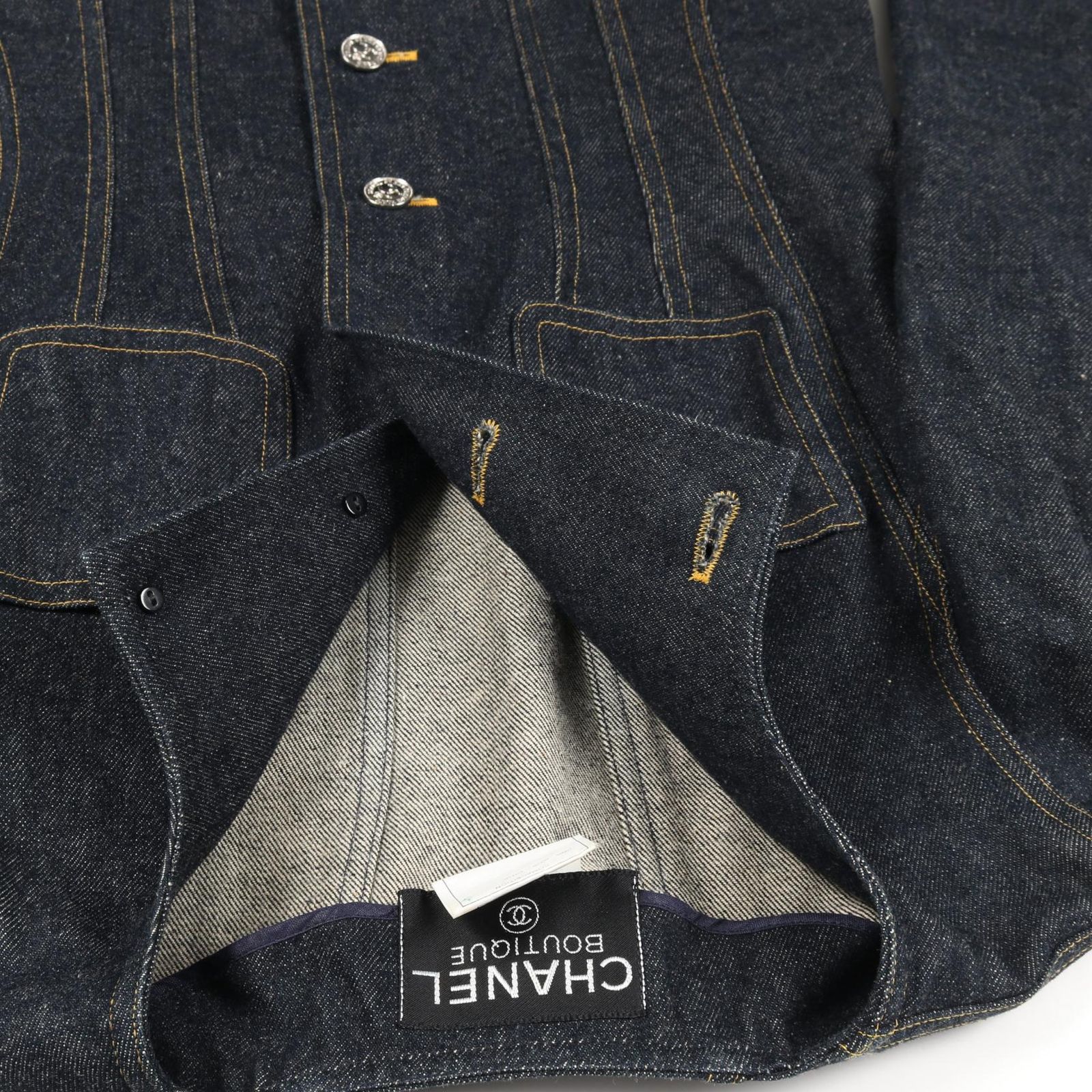 デニムジャケット ココマークボタン