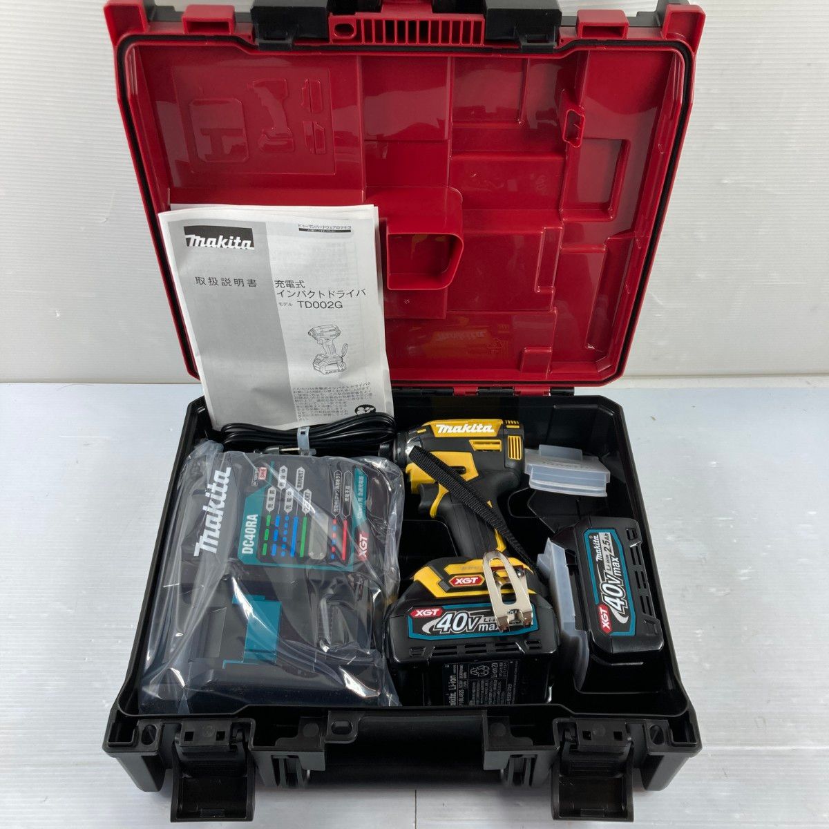 ＊＊MAKITA マキタ 40 Vmax 充電式インパクトドライバ バッテリ 充電器 ケース付 2 イエロー PSEマーク有