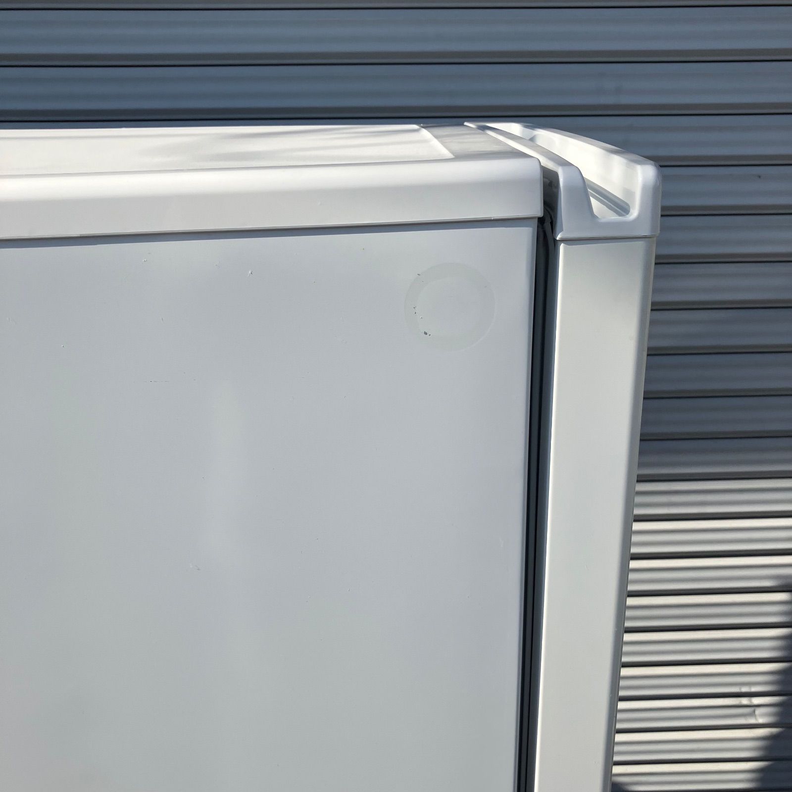 11h37. MITSUBISHI 冷蔵庫 MR-P15EZ-KW 2016年製 - メルカリ