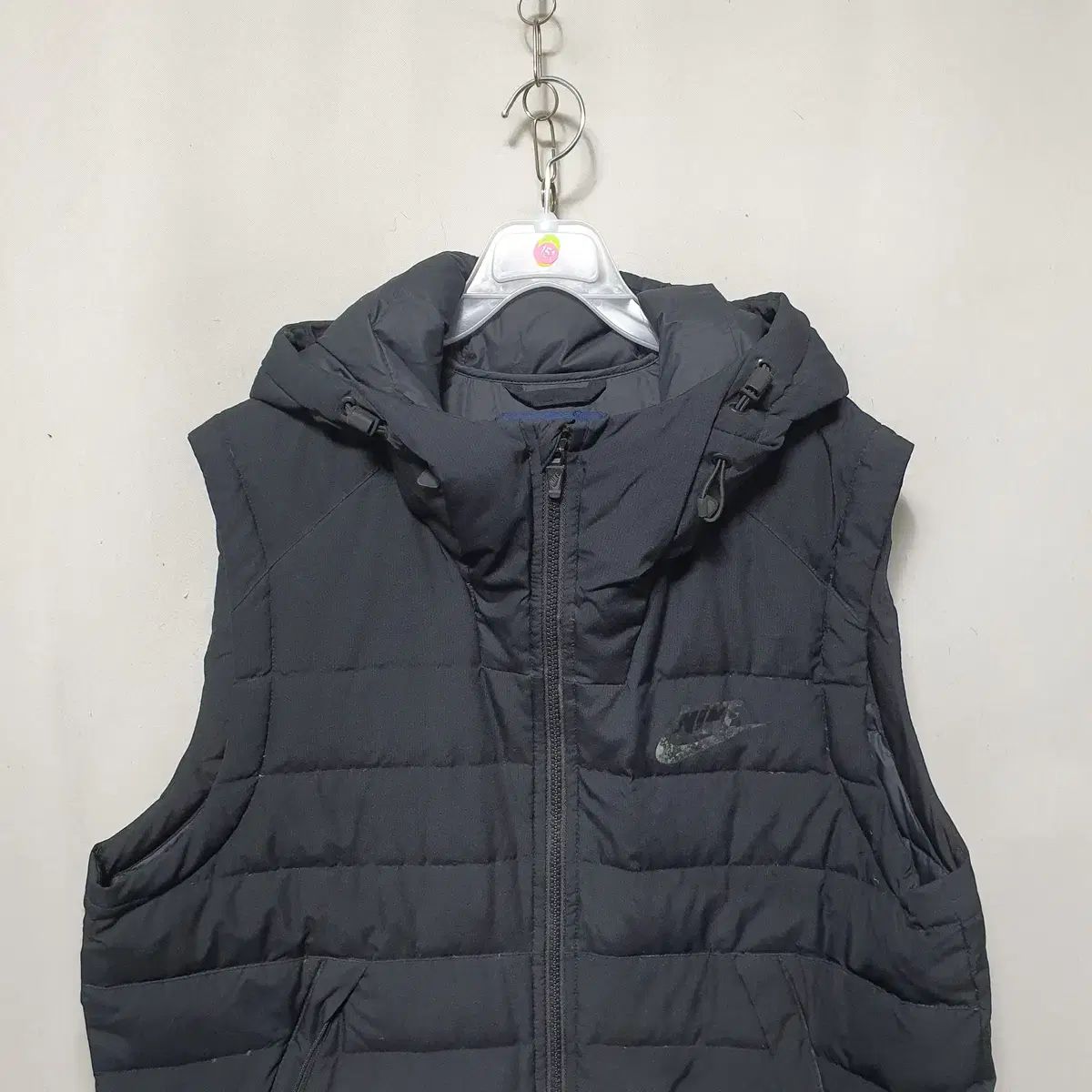 NIKE ダウンベスト　hさん専用 H151 NIKE メンズ ダウンベスト L - メルカリ