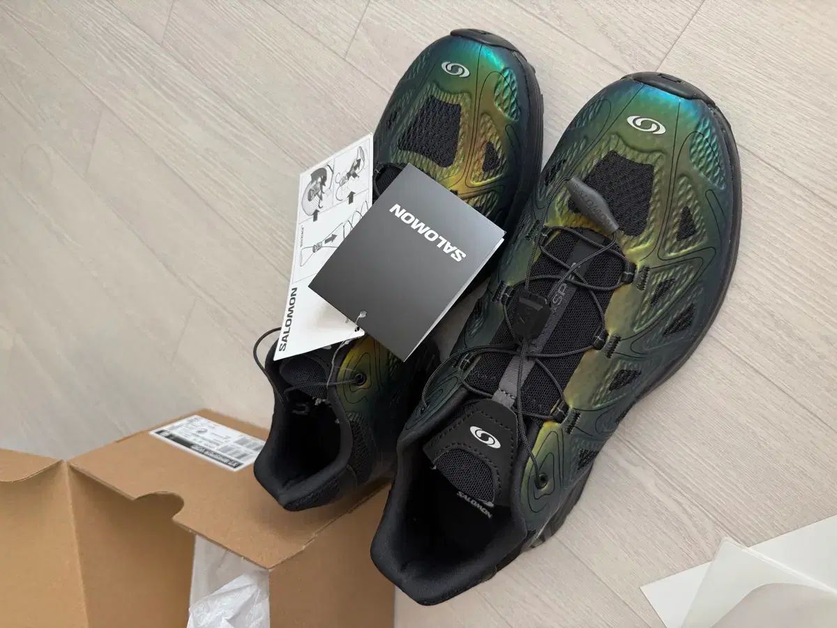 SALOMON サロモン XT-WHISPER ボーイ _ 27.0 cm