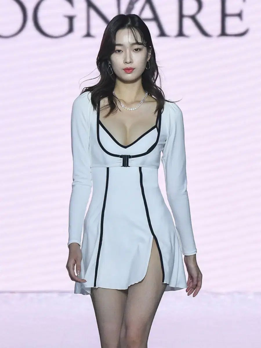 SOGNARE BY ソニャレバイ ONE PIECE 水着 ブラック