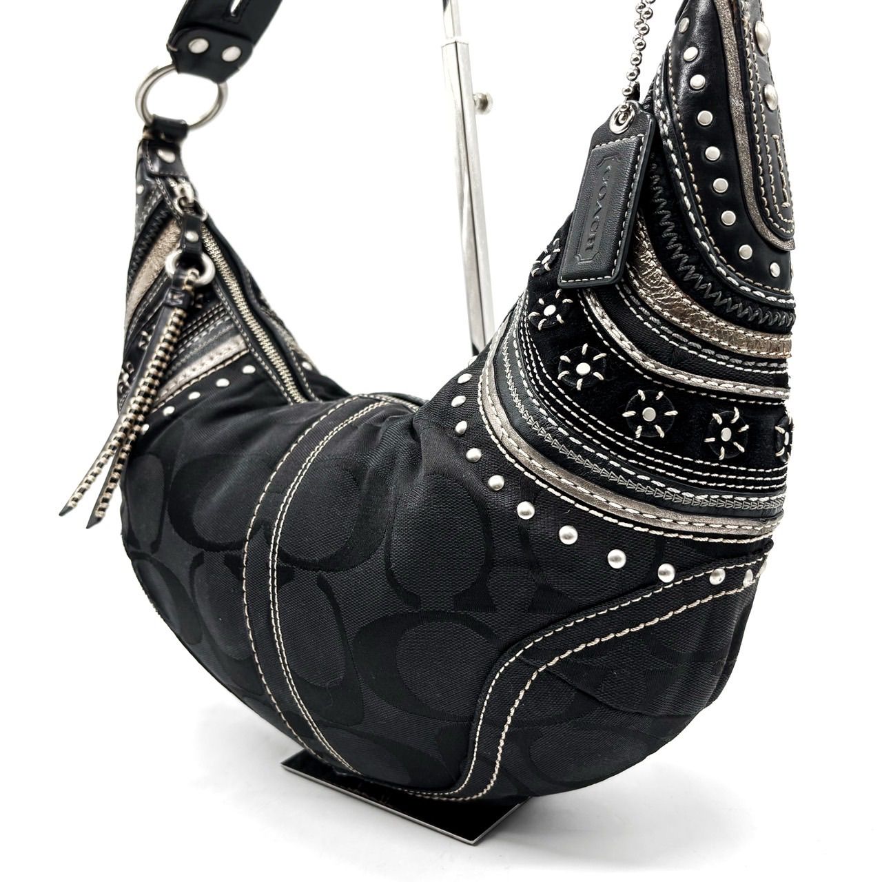 良品】 COACH Y2K hobo studs signature black canvas leather 