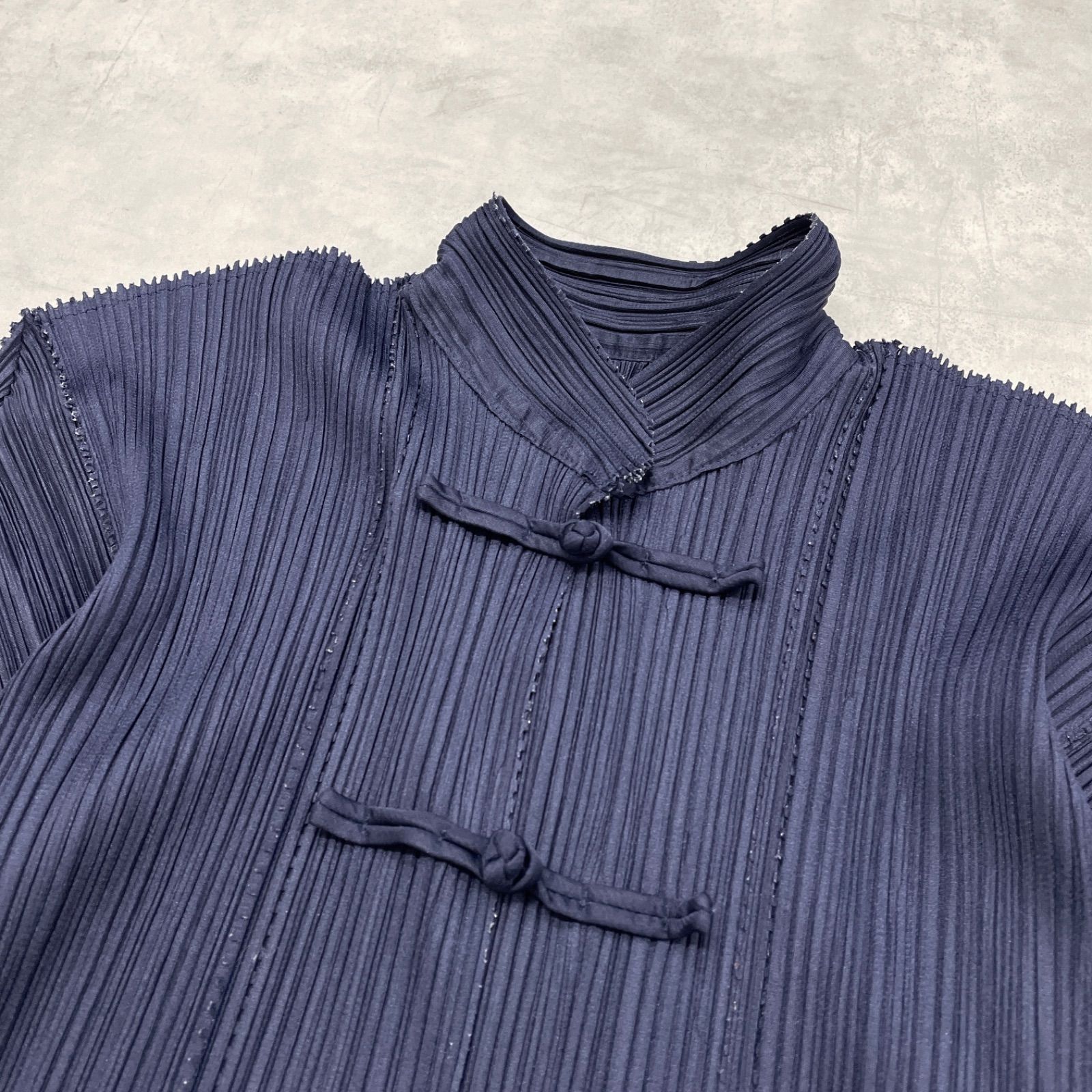 PLEATS PLEASE ISSEY MIYAKE プリーツプリーズ イッセイミヤケ