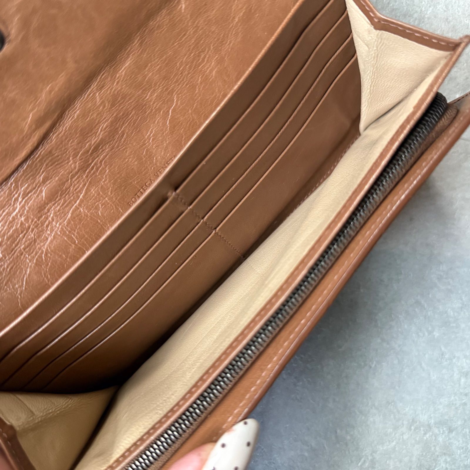 希少 BOTTEGA VENETA ボッテガヴェネタ イントレチャート フラワー