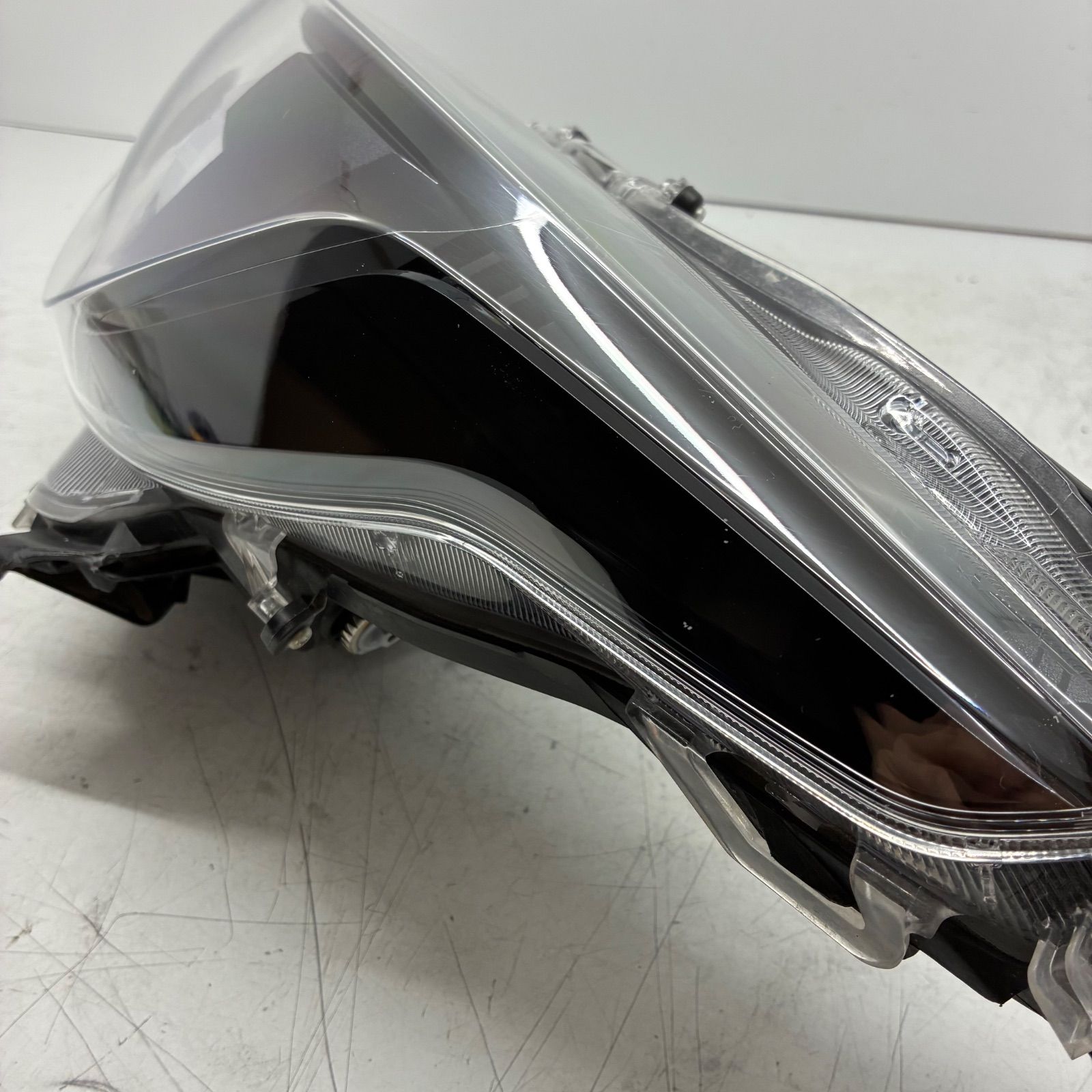 値下げ可能!】トヨタ MXPA10 MXPA15 KSP210 MXPH10 MXPH15 YARIS