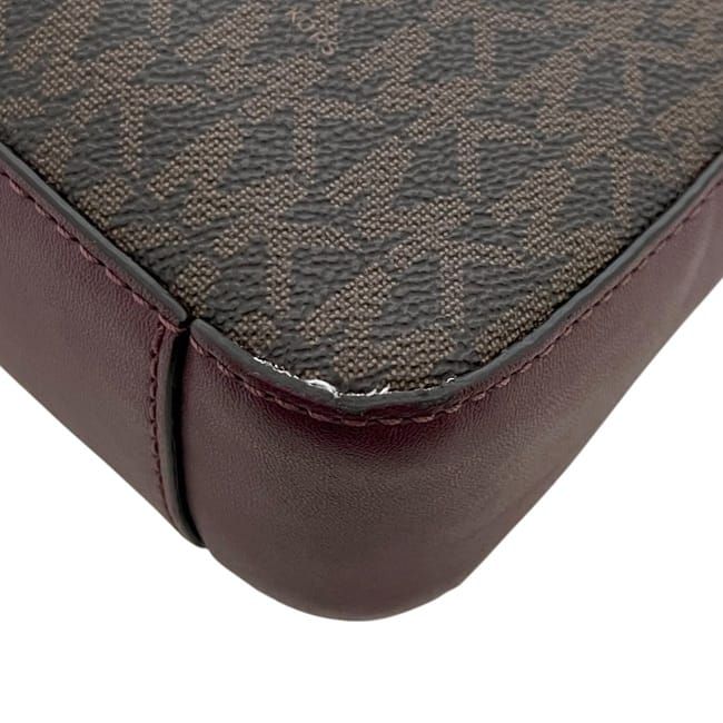 マイケルコース ショルダーバッグ ジェットセット ブラウン ボルドー 35S1GTVC3B 美品 ポーチ付き PVC レザー 中古 MICHAEL KORS クロスボディ 茶色 ポーチ付き ファスナー レディース 定番 人気 斜め掛け マイケルコース ショルダーバッグ ジェットセット ブラウン ボルドー