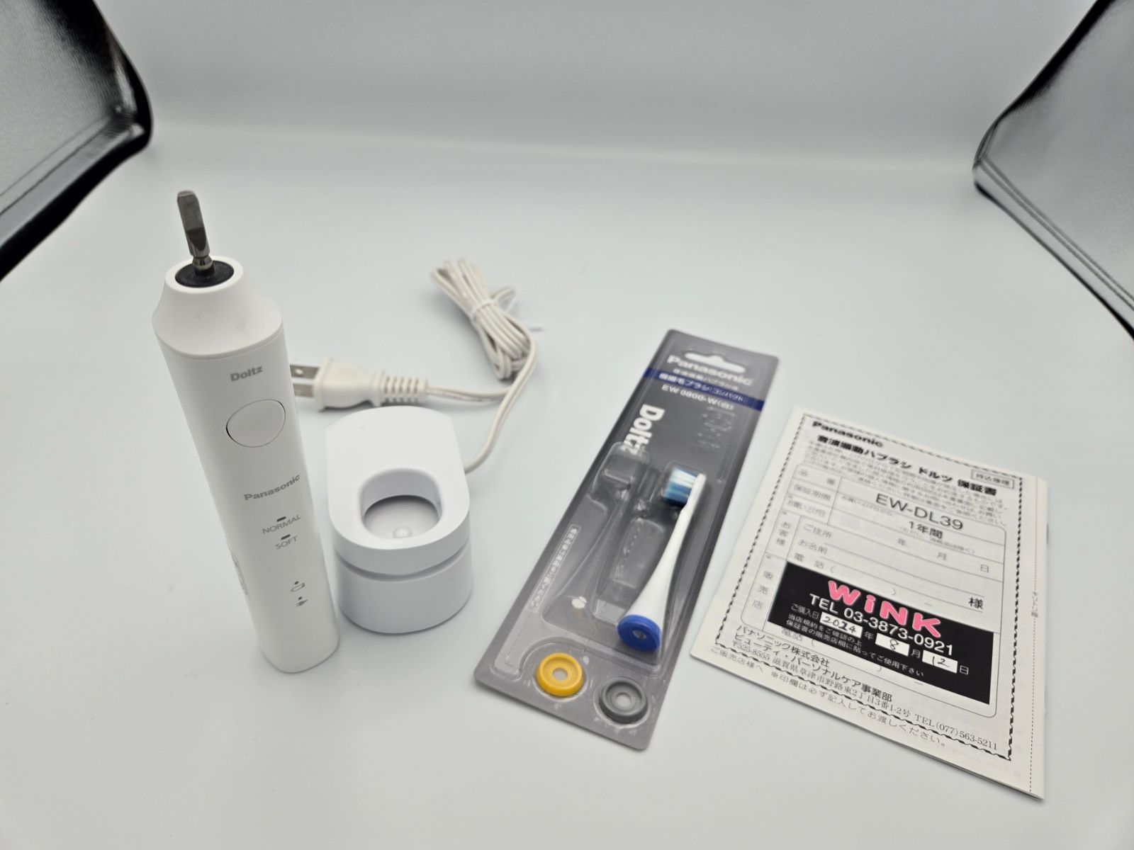 管理番号3268 パナソニック Panasonic 発売 音波振動ハブラシ ドルツ リニア音波振動 海外両用 白 EW DL 39 W