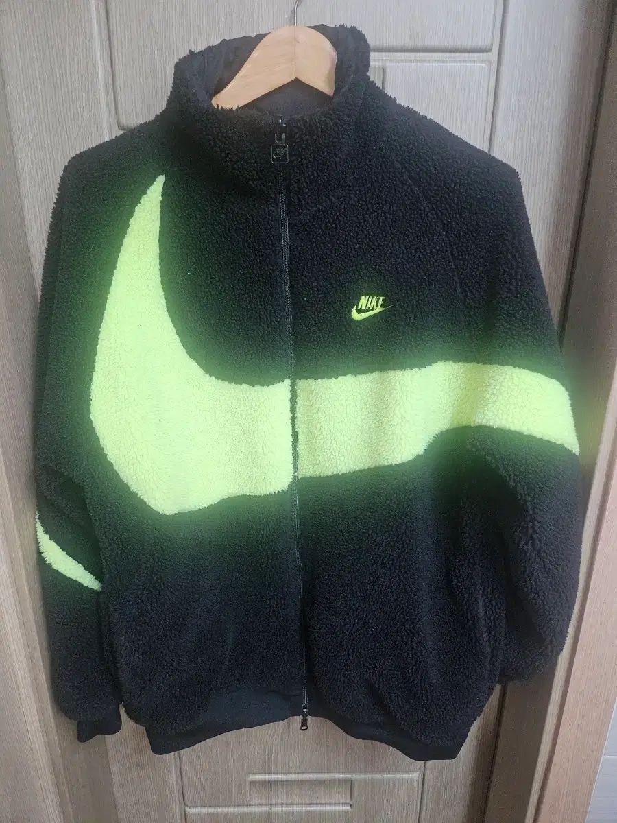 ナイキ ビックスウォッシュ リバーシブル ジャケット
