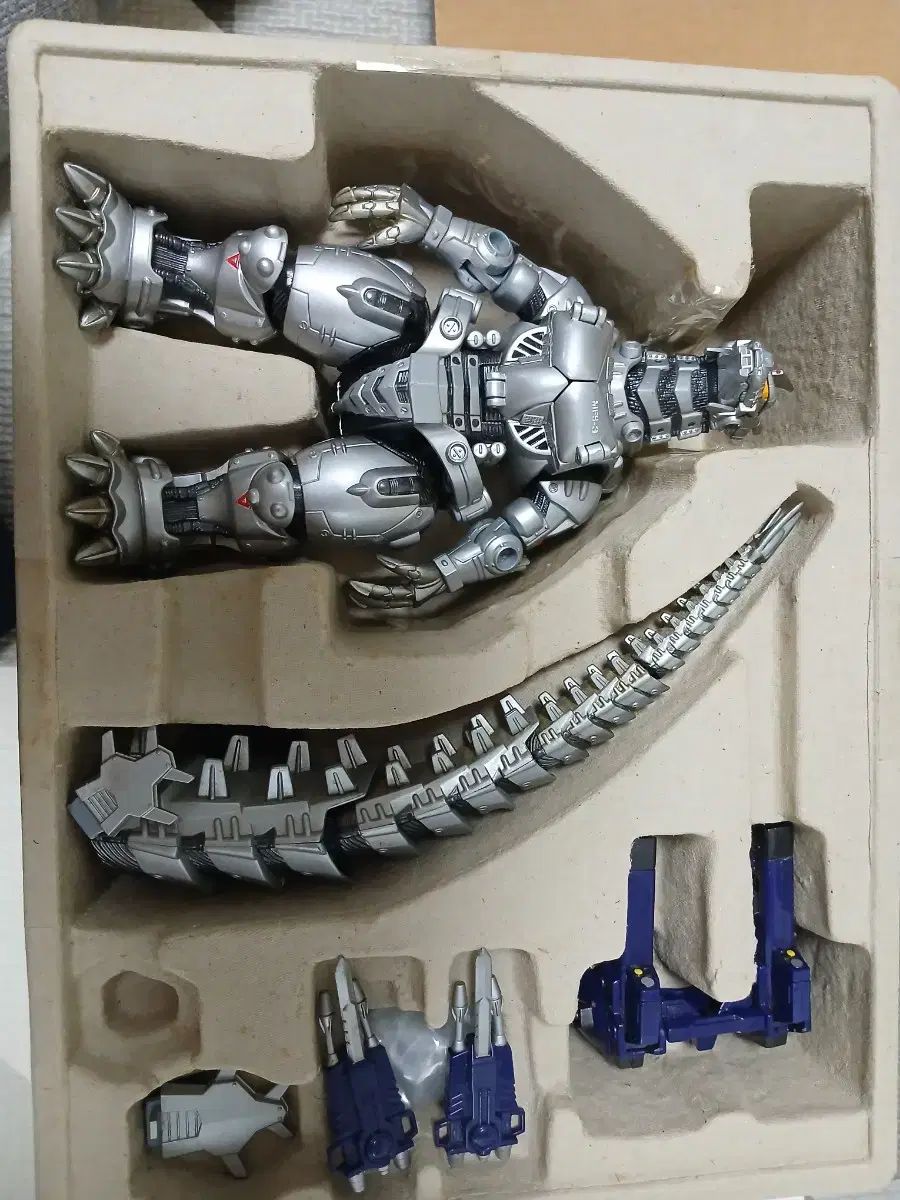 バンダイ メカゴジラ 2003 超合金 GD-45 - メルカリ