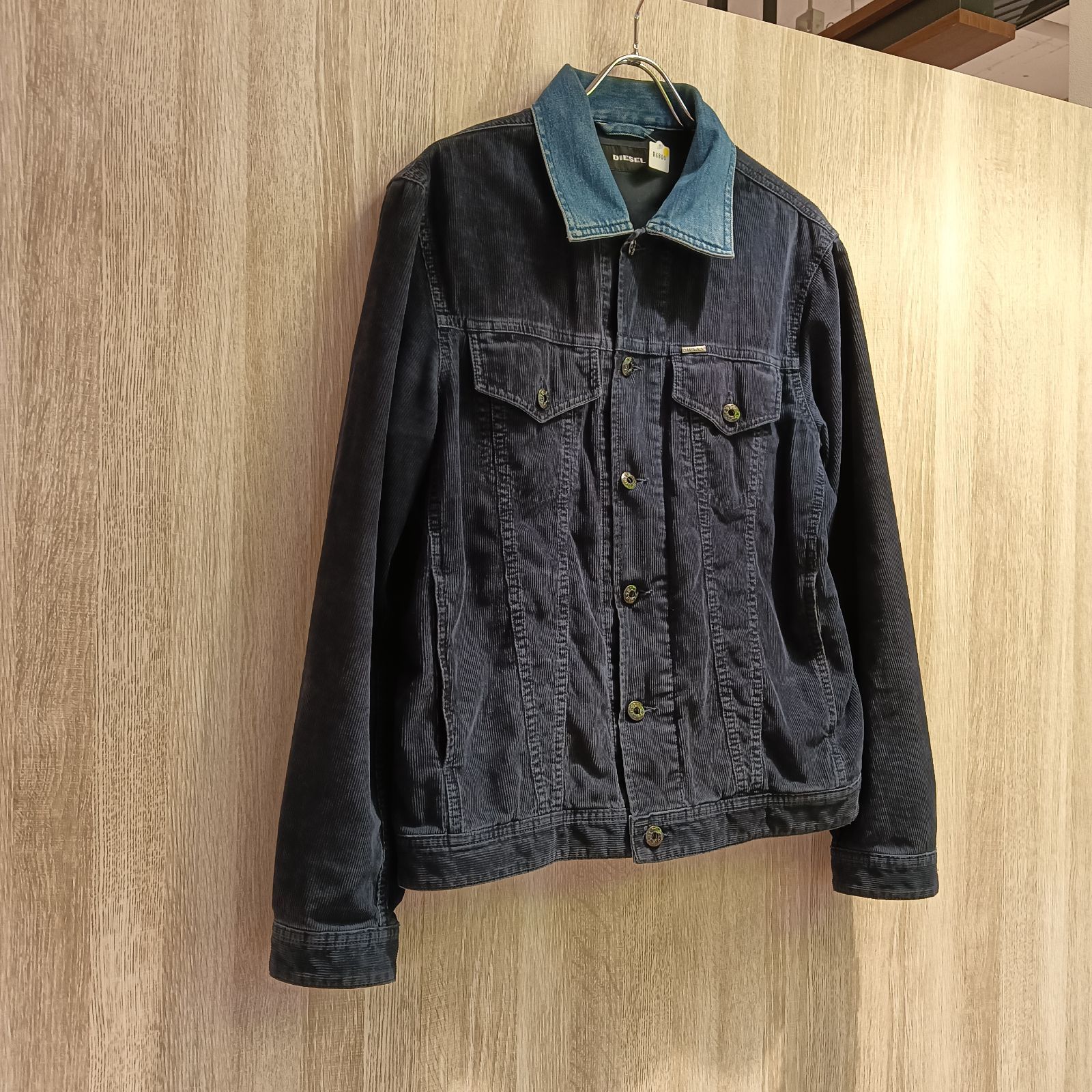 DIESEL ディーゼル ネイビー コーデュロイジャケット 襟 デニム生地